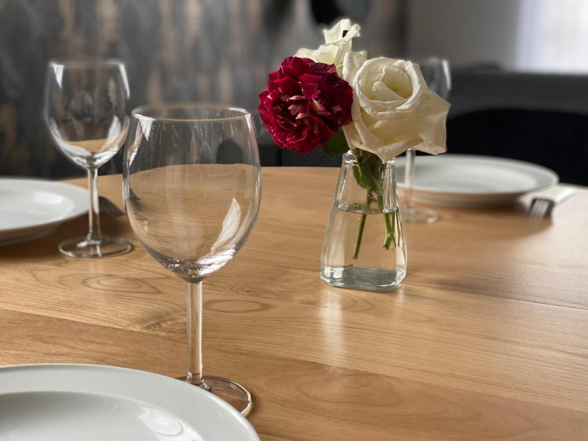 La Villa Perchee Calme, Sauna, Parking Prive Apartment Saint-Prix (Val d'Oise)